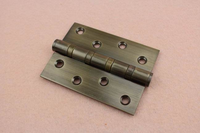 How to choose bearing hinge and silent hinge?