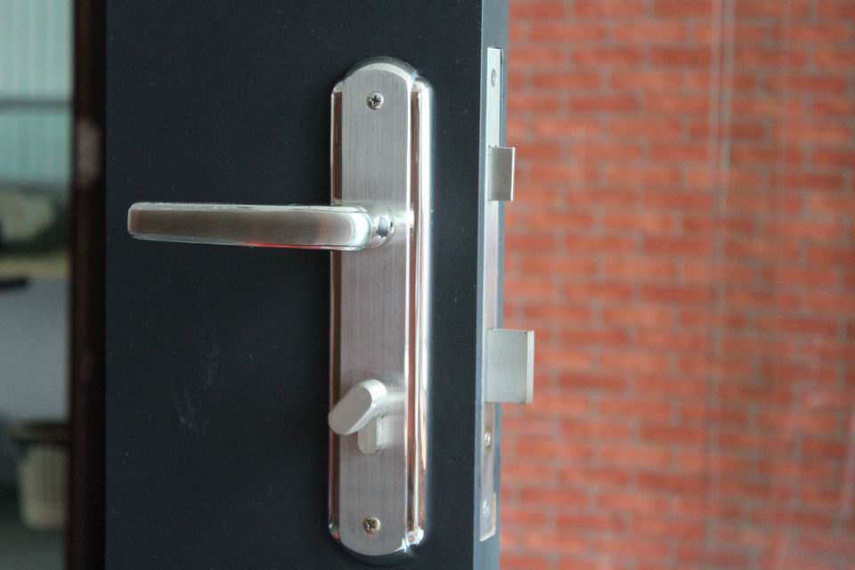 High quality anti-theft door lock,design door handle lock,door lock in guangzhou
