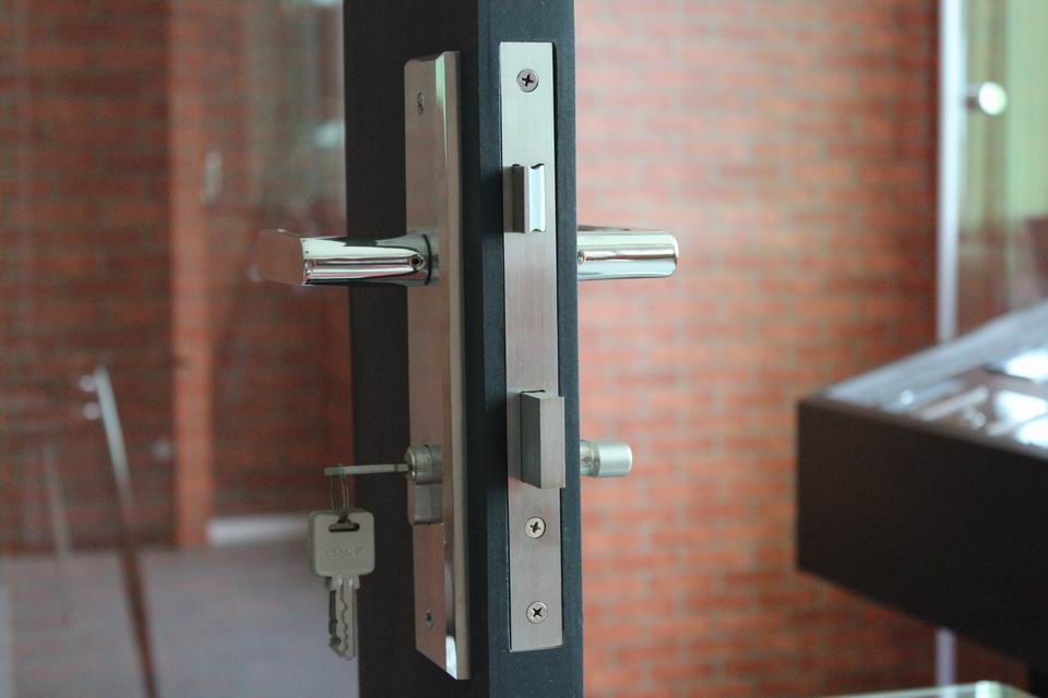 Lever Handle type Door Locks with plate