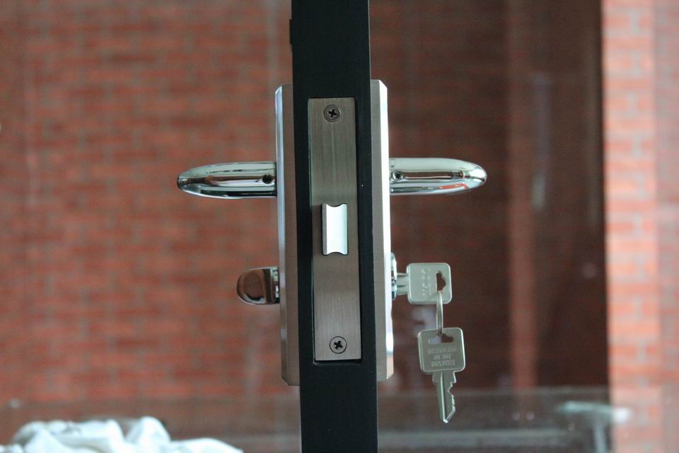 Supply all kinds of door lock inox new mortise door lock body with key 