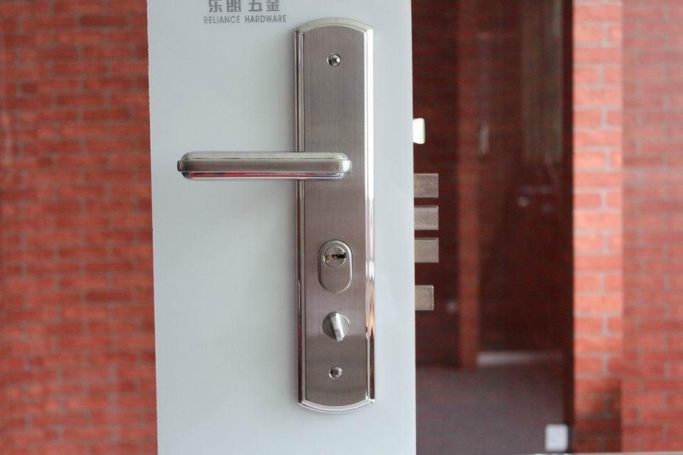 Professional door lock manufacturers with high quality hot type for exporting oversea