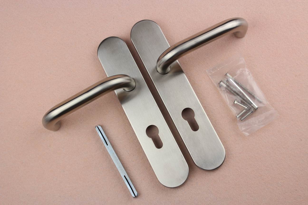Stainless steel 304 grade U sharp tubular door handle lock with plate