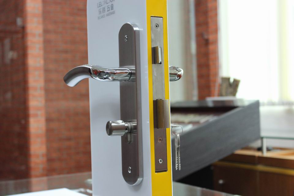 High security inndoor bedroom stainless steel door lock with plate