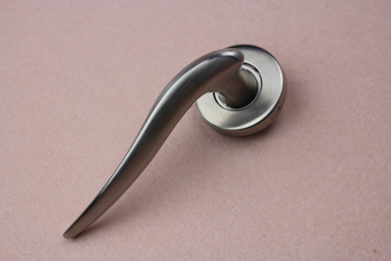 American hot selling SUS304 solid square plate door handle with 8mm spindle